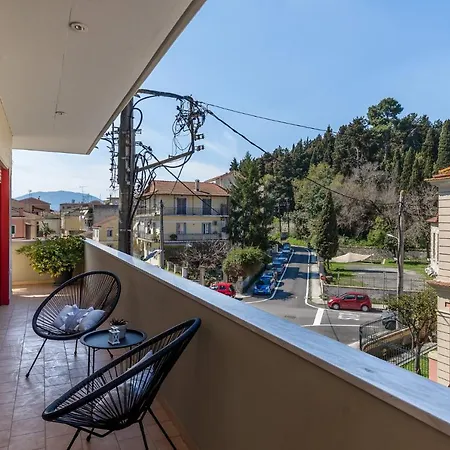 A Luxury Retreat In Corfu Town By Konnect アパート *